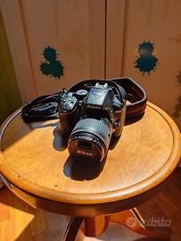 Fotocamera Nikon Reflex D5300 + Obiettivo DX VR 18