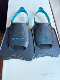 Pinne nuoto corteBiofuse