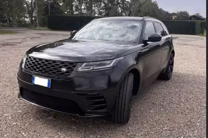 LAND ROVER VELAR