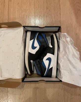 jordan 1 mid blu