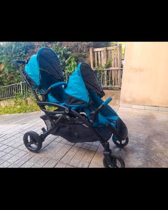 Passegino gemellare con navicella