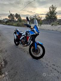 Africa twin 1100 manuale 0sx garanzia uff