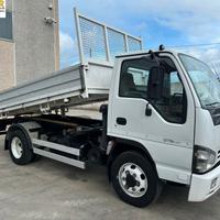 ISUZU NQR 75 RIBALTABILE TRILATERALE ANNO 2009