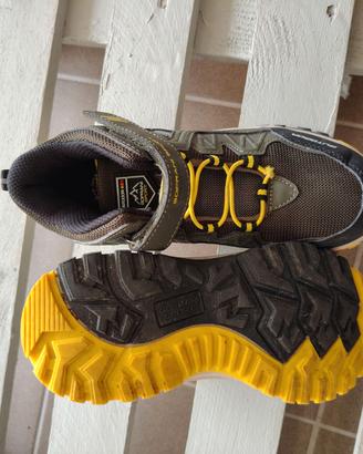Scarpe sportive da trekking leggero taglia 34