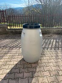 Bidone fusto barile botte cisterna