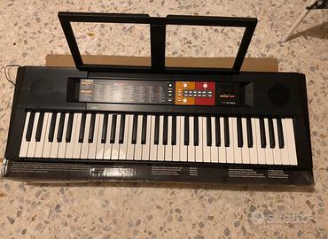 Tastiera YAMAHA PSR F51