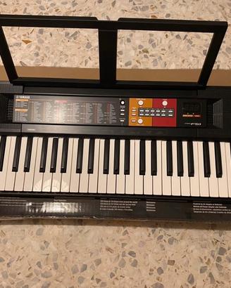 Tastiera YAMAHA PSR F51