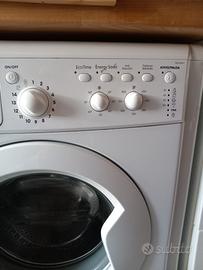 Lavatrice Indesit 6kg A+