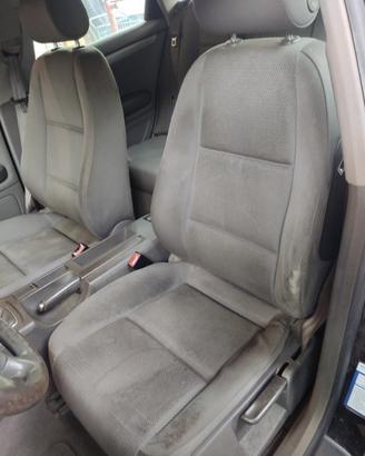Sedile anteriore sx AUDI A4 del 2002