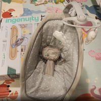 Sdraietta neonato IIngenuity Rocking Seat