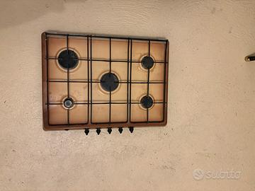 Piano cottura Ariston