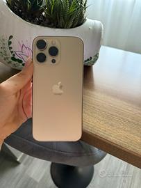 IPhone 14 Pro color oro