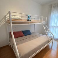 Letto a castello 3/4 posti con materassi e topper