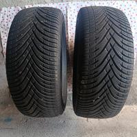 Gomme auto 215 50 R17 quattro stagioni.