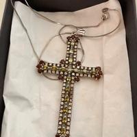 Catenina e croce
