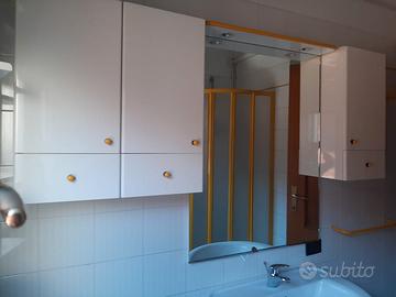Mobile da bagno sospeso modulare