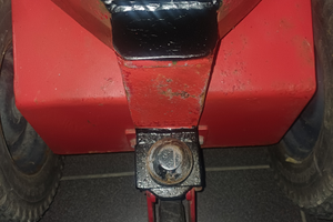 Trainatore per carrelli