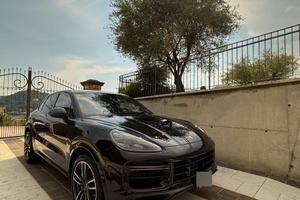 Porsche Cayenne Turbo V8 | Ufficiale Porsche | Ful