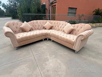 Nuovo Divano Chesterfield ad Angolo