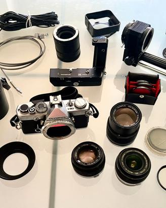 OLYMPUS OM-1