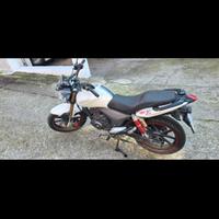 Moto Keeway
RKV 125