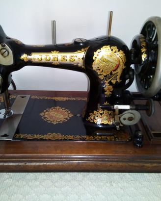 Macchina da cucire antica "Jones Family" - England