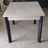 TAVOLO IN FORMICA BIANCO