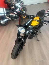 Yamaha XSR 700 60 th anniversary