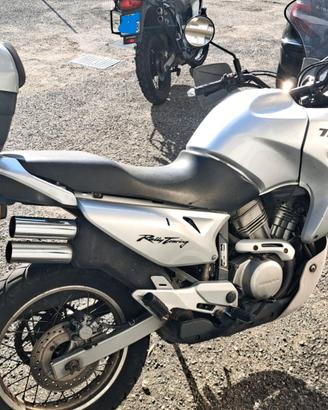 Honda Transalp XL650V