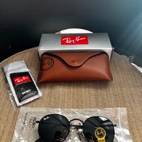 Ray-Ban RB3447 Montatura Nera Rotonda