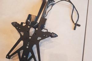 Porta targa per MV AGUSTA F4  e Brutale