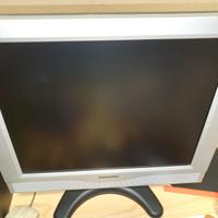 Monitor LCD 17”