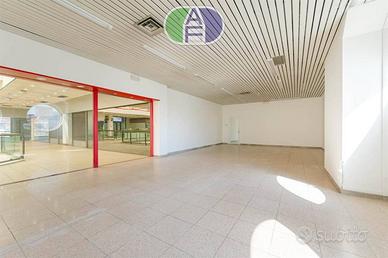 Immobile di 90 m² con 4 locali a Mira