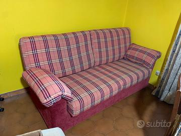 Divano 2 posti