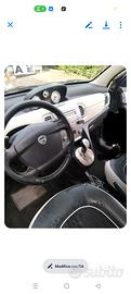 lancia Ypsilon modello Elle 