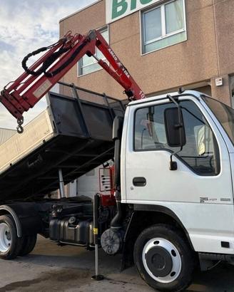 ISUZU P35 Camion PAT B/ Rib/ Gru