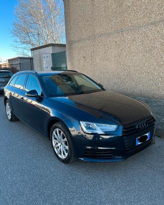 •Audi A4 2016 – 138.000 km