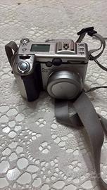 Foto camera Canon con due batterie 40 euro tratt.