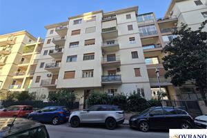 DE GASPERI: APPARTAMENTO CON POSTO AUTO E CANTINA