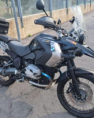 BMW GS 1200 TRIPLE BLACK 2012