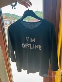 Maglia nera da donna