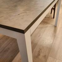 Tavolo da pranzo allungabile