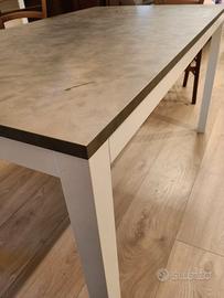Tavolo da pranzo allungabile