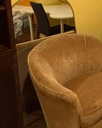 Specchio Ikea ovale oro