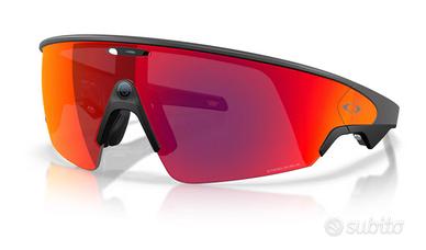 Oakley Vanguard
