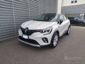 Renault Captur Plug-in Hybrid E-Tech 160 CV I...