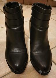 Stivaletto Donna in pelle nero Primadonna