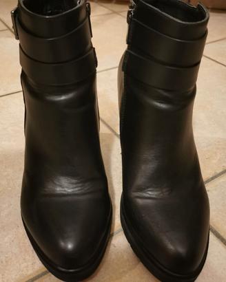 Stivaletto Donna in pelle nero Primadonna