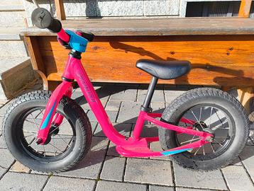 Specialized Hotwalk ruota 12"