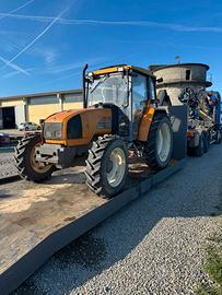 TRATTORE RENAULT USATO